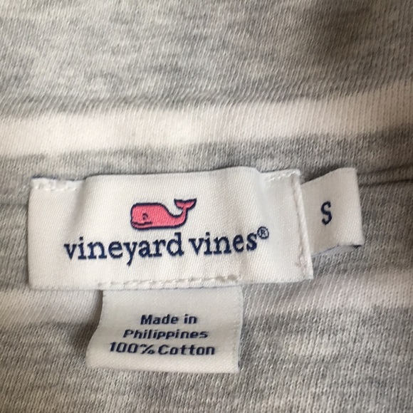 Vineyard Vines Shep Pullover - Picture 2 of 3